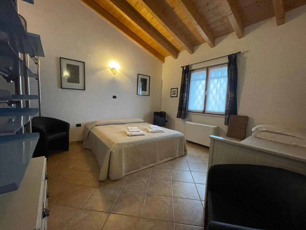 Garda Lake - Appartamenti Castelnuovo del Garda Dış mekan fotoğraf